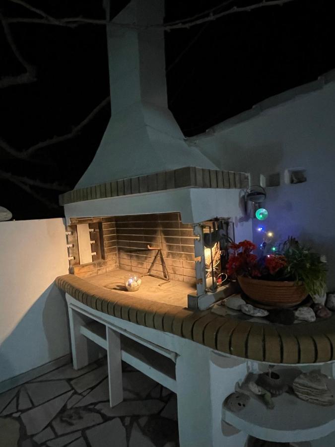 Sunny Beach House Corinth Exterior photo